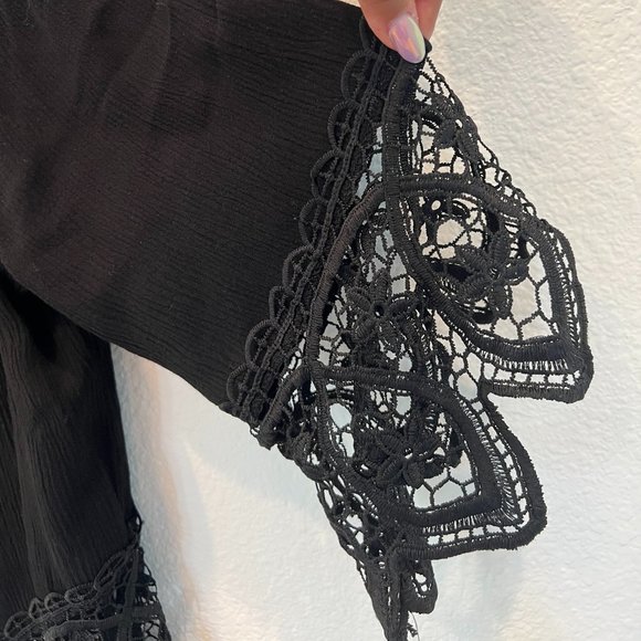 Forever 21 Black Lace Top, Size Small - Picture 7 of 7